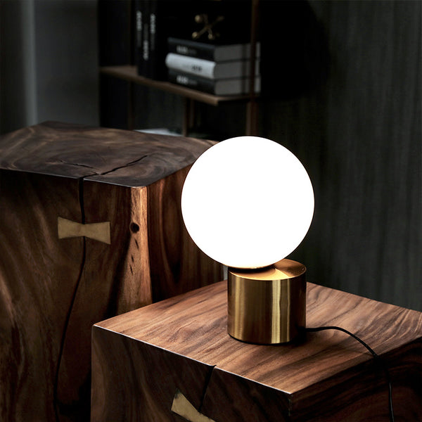 Lille Table Lamp